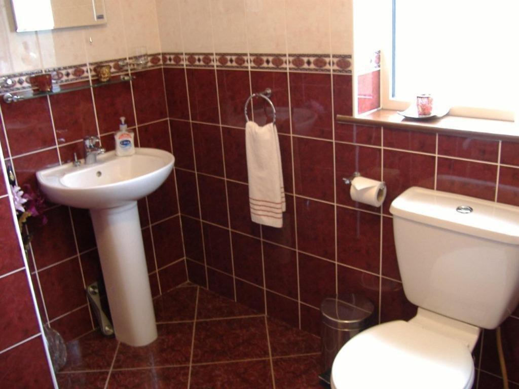 أوتيرارد Riverwalk House B&B الغرفة الصورة