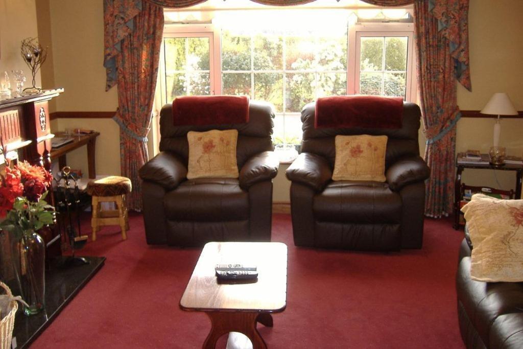 أوتيرارد Riverwalk House B&B المظهر الخارجي الصورة