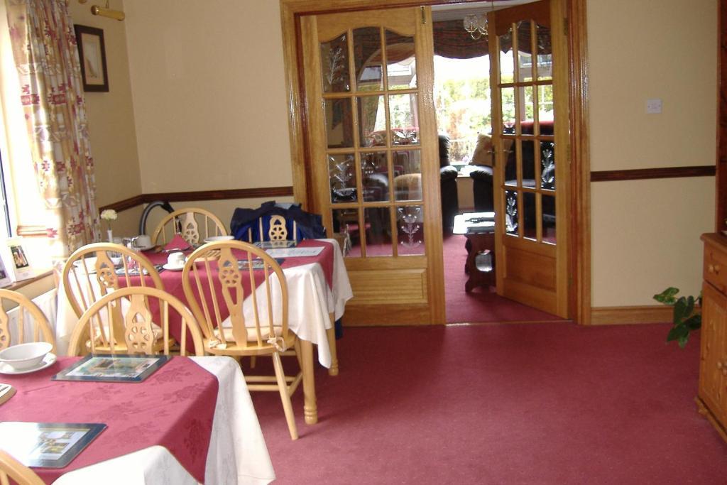 أوتيرارد Riverwalk House B&B المظهر الخارجي الصورة