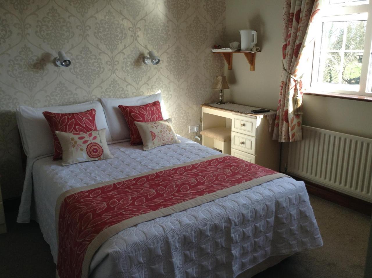 أوتيرارد Riverwalk House B&B المظهر الخارجي الصورة